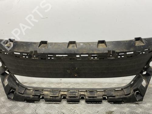 Used Grille Grille PEUGEOT 5008 II (MC_, MJ_, MR_, M4_) 2.0 BlueHDi 180 (MJEHZW, MJEHZR, MJEHZP) (177 hp) 33940859 33940859