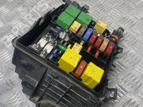 Used Electronic module Electronic module PEUGEOT 308 SW II (LC_, LJ_, LR_, LX_, L4_) 1.6 BlueHDi 100 (99 hp) 25726568 25726568