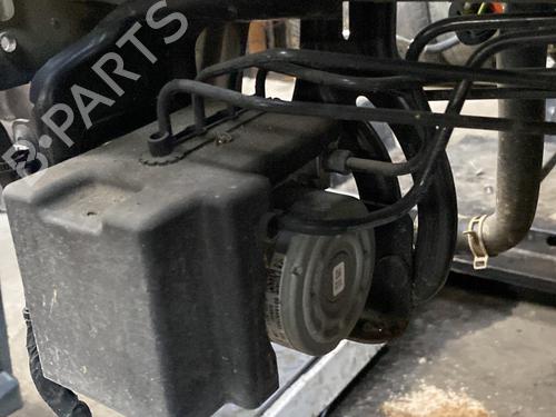 ABS Bremseaggregat PEUGEOT 208 I (CA_, CC_) 1.2 VTI 82 | BP29829425M43
