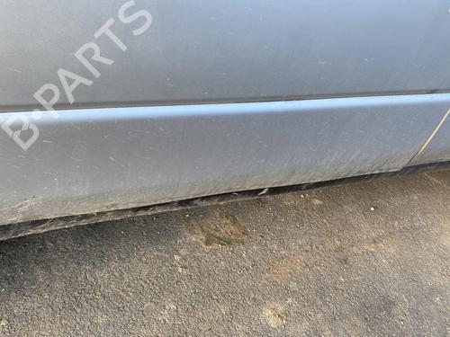 door-moulding-trim-toyota-picnic-_xm1_-1996-1997-1998-1999-2000-2001-31643012 main image