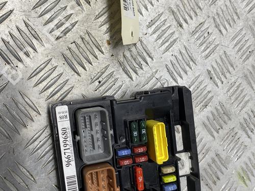 Fuse box CITROËN C3 II (SC_) 1.4 HDi 70 (SC8HZC, SC8HR0, SC8HP4) | BP33299491E1 - Image 2
