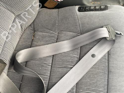 Used Front right seatbelt Front right seatbelt 32299974 32299974
