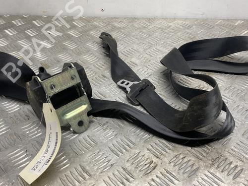 rear-right-seatbelt-dacia-duster-hs_-2010-2011-2012-2013-2014-2015-2016-2017-2018-25977910 main image