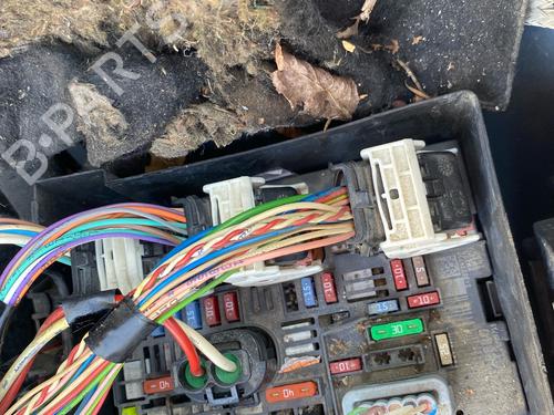 Fuse box PEUGEOT PARTNER Tepee 1.6 HDi | BP38007121E1 - Image 2