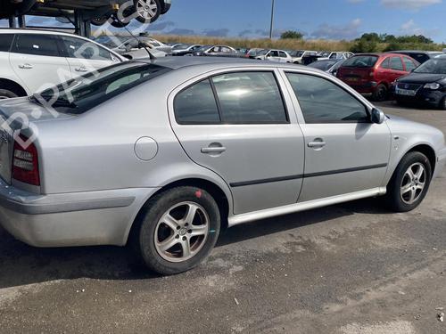 Høyre baklys SKODA OCTAVIA I (1U2) 1.9 TDI | BP19906007C35 