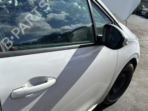 Used Right front door PEUGEOT 208 I (CA_, CC_) 1.4 HDi (68 hp) 22119491