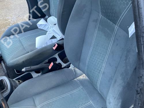 Left front seat FORD FIESTA VI (CB1, CCN) 1.6 TDCi | BP30552098C15