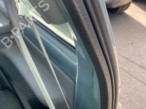 Used Front left seatbelt Front left seatbelt RENAULT TWINGO I (C06_) 1.2 (C066, C068) (58 hp) 39114482 39114482