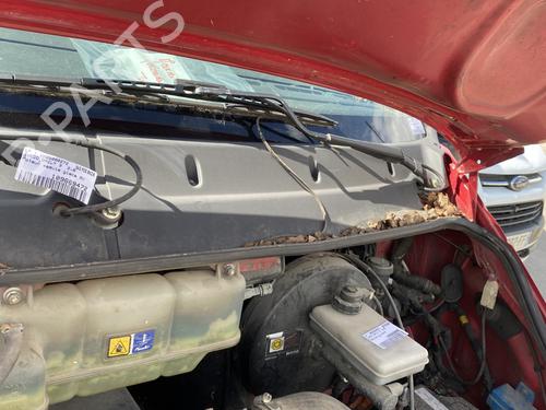 Used Scuttle panel Scuttle panel IVECO DAILY III Platform/Chassis 35 S 11,35 C 11 (A2FC13AA, A6FBU4AB, A2NB14A1, A2ND13A1,... (106 hp) 27608368 27608368