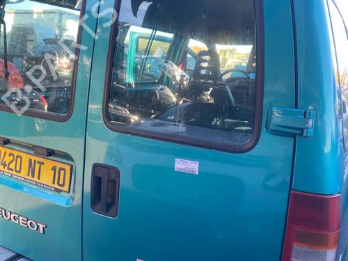 Used Right tailgate Right tailgate PEUGEOT EXPERT (224_) 1.9 D (69 hp) 40453467 40453467
