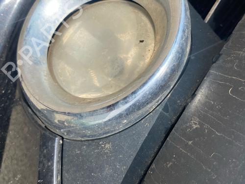 Used Left front fog light Left front fog light 37994274 37994274
