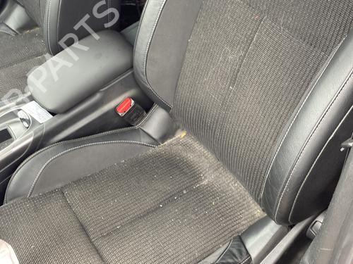 Used Left front seat CITROËN C4 II (NC_) 1.6 HDi 115 (114 hp) 25484087