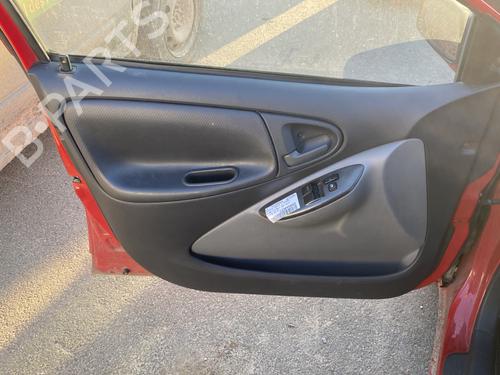 Used Front left panel Front left panel TOYOTA YARIS (_P1_) 1.4 D-4D (NLP10_, NLP10R) (75 hp) 33553371 33553371