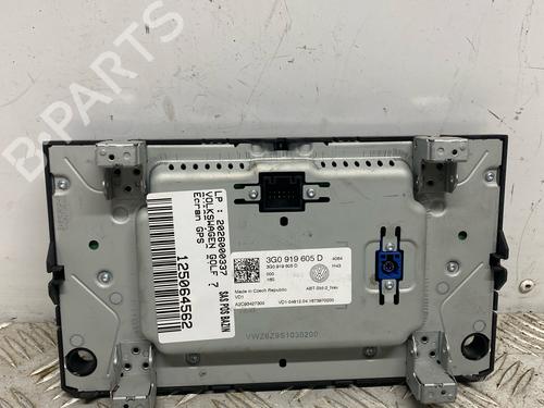 Used Display monitor Display monitor 34334570 34334570
