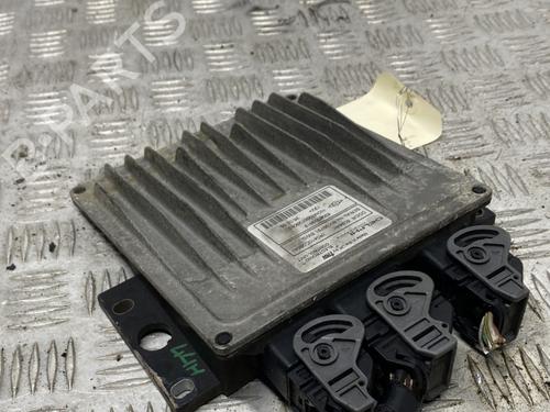Calculateur moteur (ecu) RENAULT CLIO II (BB_, CB_) 1.5 dCi (B/CB07) | BP29718334M57