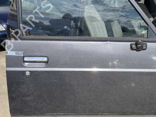 Right front door NISSAN PATROL GR V Wagon (Y61) 2.8 TD BP27185769C3