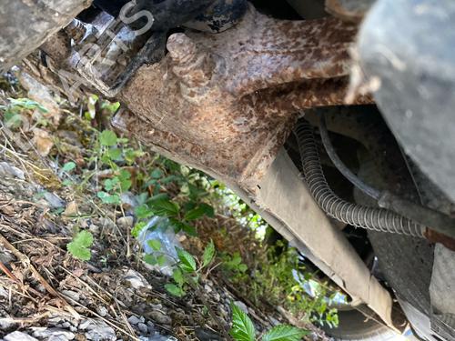 Used Rear axle Rear axle 37501396 37501396