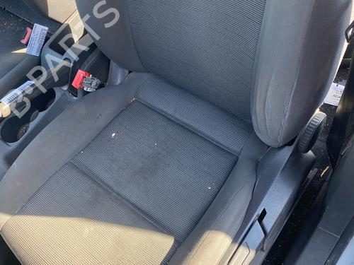 Left front seat VW GOLF V (1K1) | BP33991934C15 - Image 3