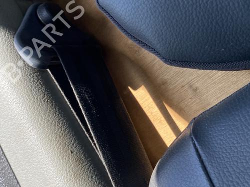 Højre fortil seleforstrammer RENAULT MASTER II Van (FD) 2.5 dCi 100 (FD0U, FD0V) (99 hp) 24983099
