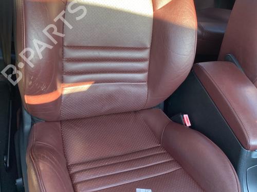 Right front seat PEUGEOT 407 Coupe (6C_) 2.2 16V | BP40530377C16 - Image 2