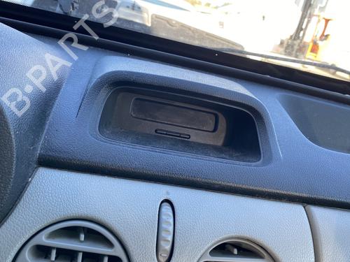 display-monitor-renault-kangoo-kc01_-1997-33554857 main image