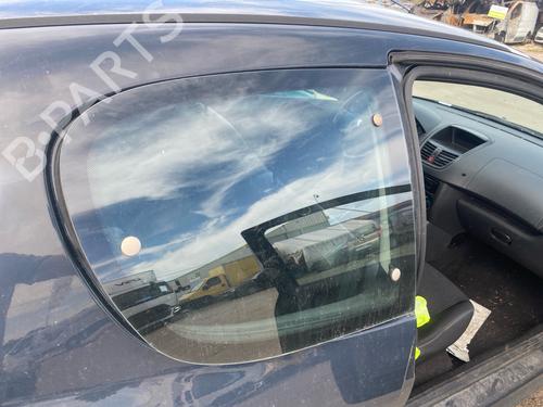 rear-right-quarter-glass-peugeot-206-2l_-2m_-2009-2010-2011-2012-2013-38876672 main image