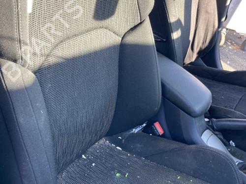 Used Right front seat Right front seat CITROËN C5 III (RD_) 2.0 HDi 140 (RDRHF8, RDRHFA, RDRHA8, RDRHAJ) (140 hp) 20855507 20855507