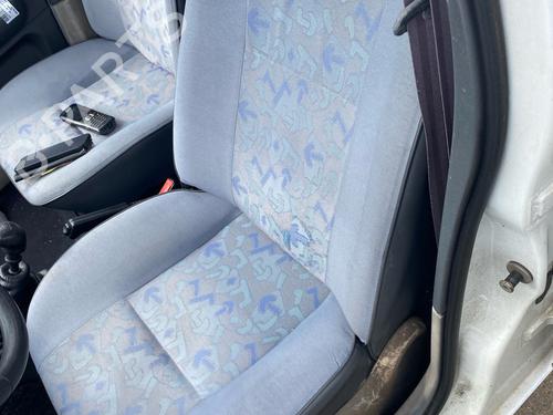 Used Left front seat Left front seat 37527035 37527035