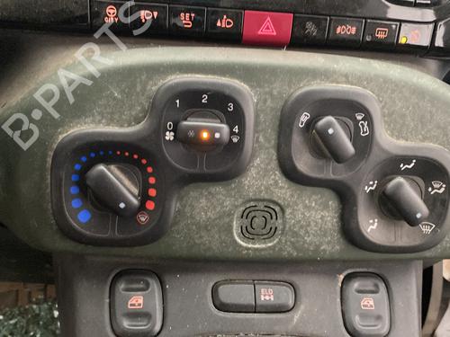 Climate control FIAT PANDA (312_, 319_) 1.3 D Multijet 4x4 (312PXL1A) | BP31129137I5 - Image 3