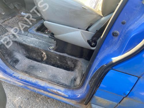 Gummiliste RENAULT TRAFIC II Van (FL) 2.0 dCi 90 (FL0H, FL00, FL01, FL0M, FL0P, FL0S) | BP36048271C142 - Image 3