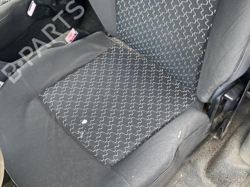 BP30061829C15 main image