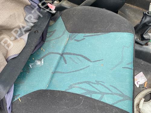 Used Right front seat Right front seat 37501326 37501326