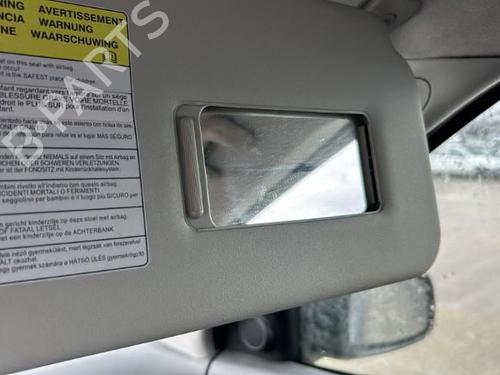 Used Right sun visor Right sun visor 22119571 22119571