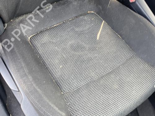 Right front seat PEUGEOT 5008 (0U_, 0E_) 2.0 HDi 150 / BlueHDi 150 | BP28048083C16 