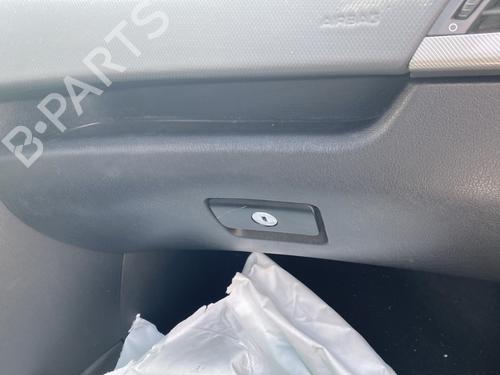 Porta-luvas Porta-luvas PEUGEOT 207 (WA_, WC_) 1.6 HDi (109 hp) 33736618 33736618