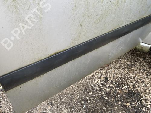 door-moulding-trim-peugeot-807-eb_-2002-32197070 main image