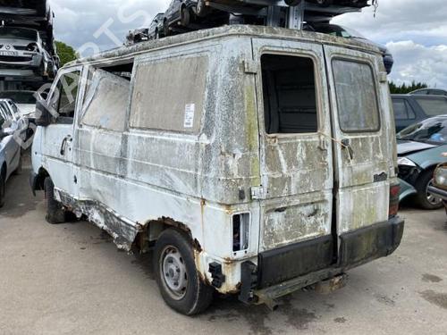 Used Parts RENAULT TRAFIC Van (T_, P_, V_)  2.1 D  2058894