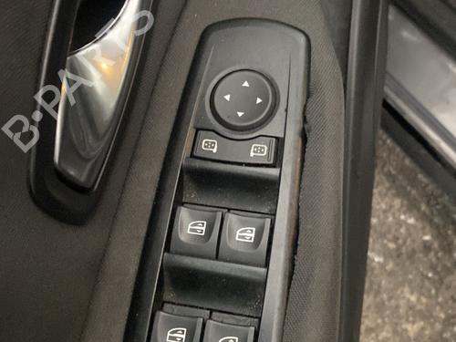 Used Left front window switch RENAULT SCÉNIC III (JZ0/1_) 1.5 dCi (JZ02, JZ0R) (95 hp) 31919226