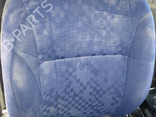 Used Right front seat Right front seat 37611679 37611679