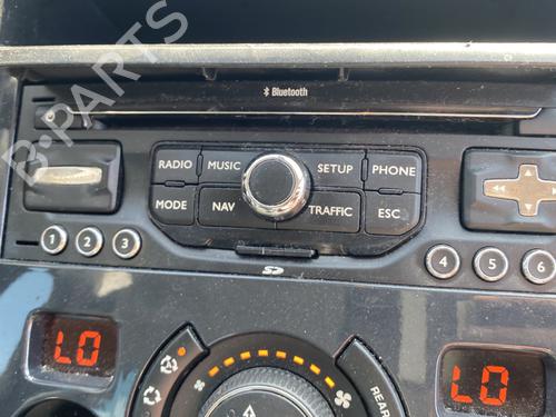Used Radio PEUGEOT 5008 (0U_, 0E_) 2.0 HDi 150 / BlueHDi 150 (150 hp) 26743777