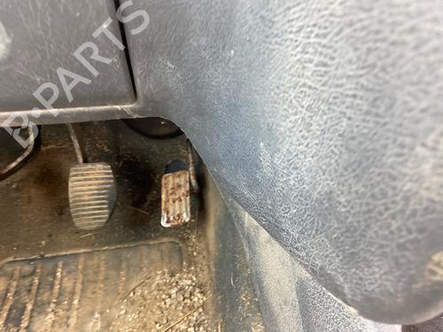 pedal-peugeot-partner-mpv-5_-g_-1996-36583303 main image