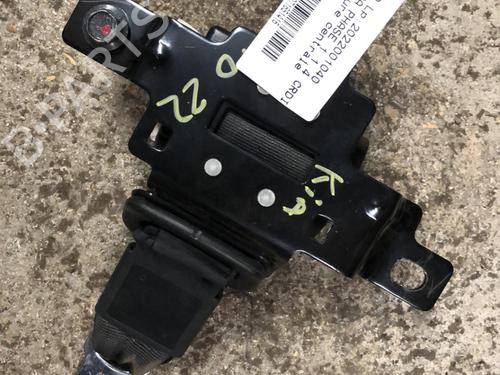 Used Rear center seatbelt KIA VENGA (YN) 1.4 CRDi 90 (90 hp) 22111889