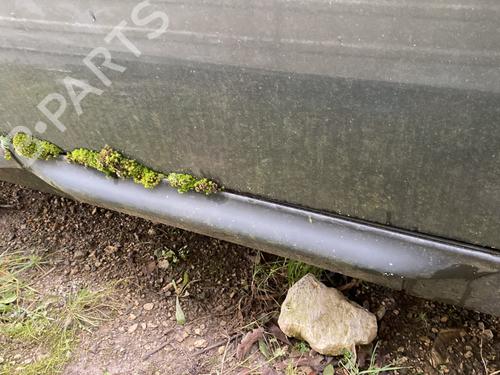 door-moulding-trim-audi-allroad-c5-4bh-2000-2001-2002-2003-2004-2005-32303524 main image