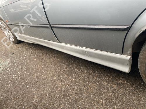 Used Left sideskirt Left sideskirt 36400593 36400593