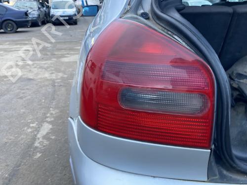 Farolim esquerdo AUDI A3 (8L1) 1.9 TDI (110 hp) 32146211