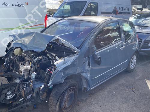 Brugte CITROËN C2 (JM_) 1.4 (73 hp) 4287250
