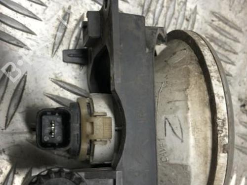 Right front fog light PEUGEOT 5008 (0U_, 0E_) 1.6 HDi | BP22120446C31 