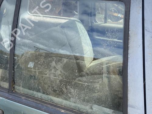 Used Rear right door window Rear right door window 27566971 27566971