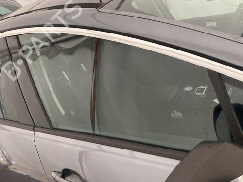 front-right-door-window-peugeot-3008-i-mpv-0u_-2009-2010-2011-2012-2013-2014-2015-2016-2017-32362571 main image