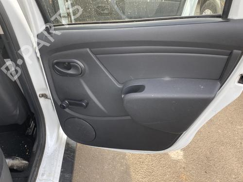 Høyre bakpanel DACIA DUSTER (HS_) 1.6 16V Hi-Flex (105 hp) 30322233